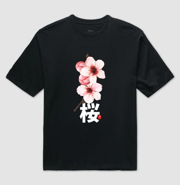 Camiseta OVERSIZED sakura kanji