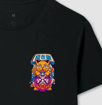 Camiseta Neko Daruma Minimal Algodão Premium