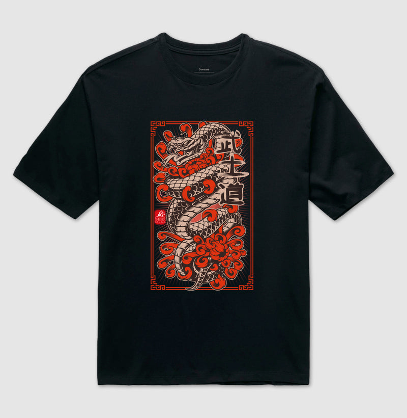 Camiseta OVERSIZED cobra bushido