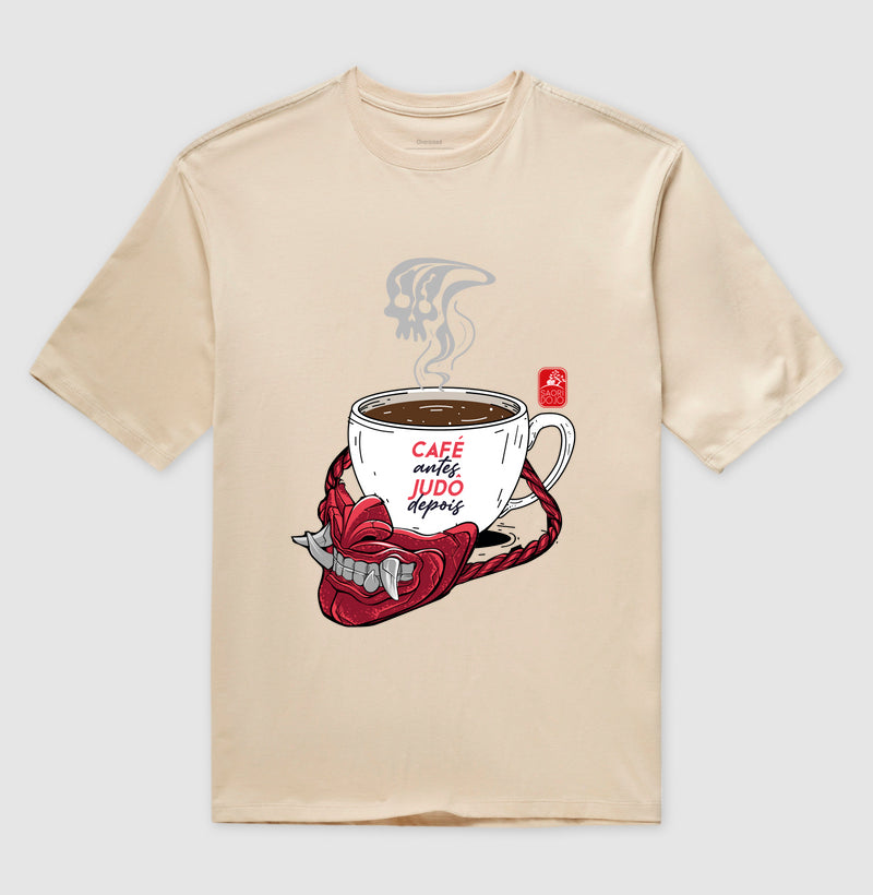 Camiseta OVERSIZED Café e Judô